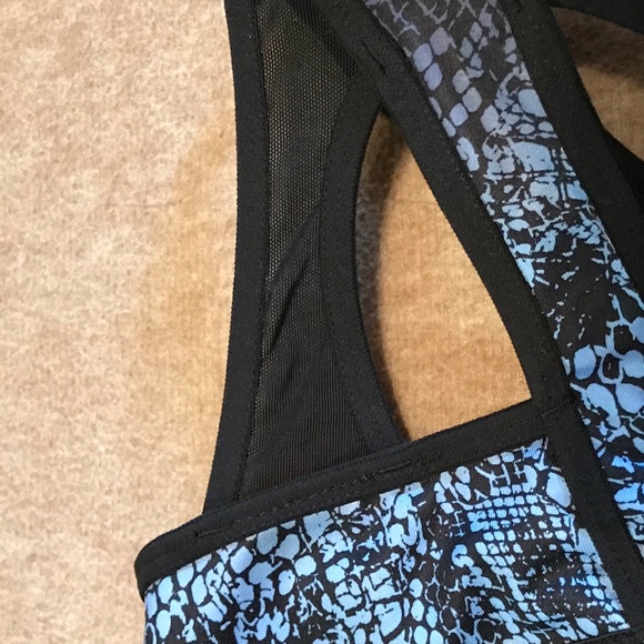 NEW! Champion C9 Unpadded Women’s Sports Bra Sz XS - Picture 3 of 5